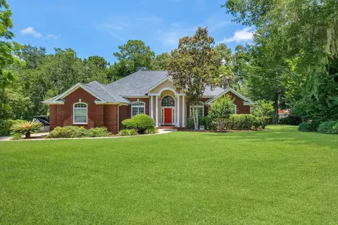 1387 E Conservancy Dr, Tallahassee, FL 32312