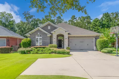 5672 Burnside Cir, Tallahassee, FL 32312