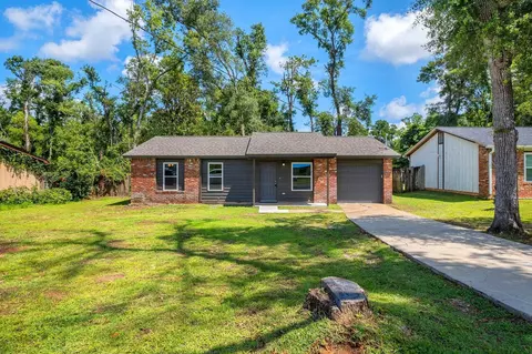 2814 Mcarthur St, Tallahassee, FL 32310