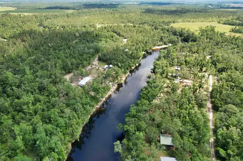 NE River Ridge Way, Lee, FL 32059 photo 8