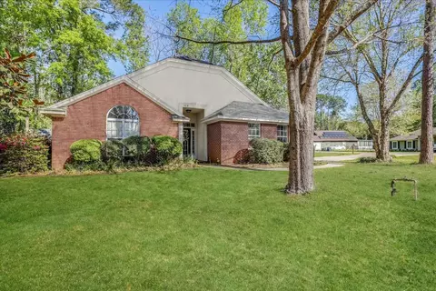 2018 Heatherbrook Dr, Tallahassee, FL 32312