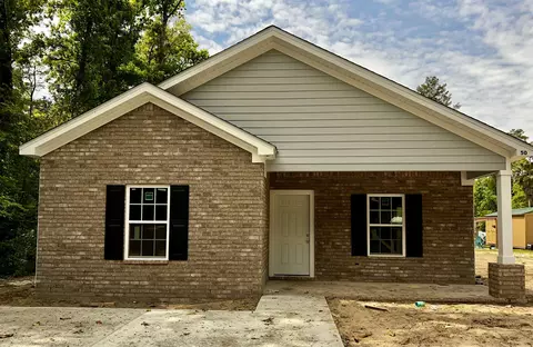 36 Paulette Dr, Crawfordville, FL 32327