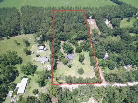 30 Ace High Ln, Crawfordville, FL 32327