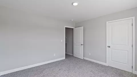 Bedroom - 141 Pruitt Dr, Crawfordville, FL 32327 photo 1 of 6