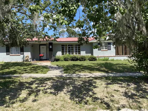 155 SE Madison St, Madison, FL 32340
