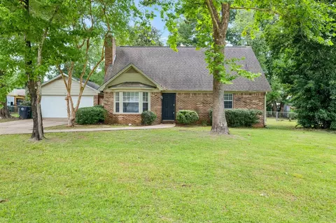 5804 Old Forge Ct, Tallahassee, FL 32317