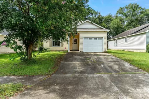 762 Brooke Manor Dr, Tallahassee, FL 32311