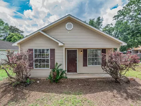 2250 Holton St, Tallahassee, FL 32310