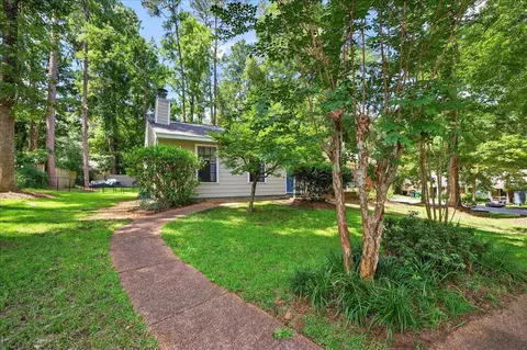 3905 Paces Pl, Tallahassee, FL 32311