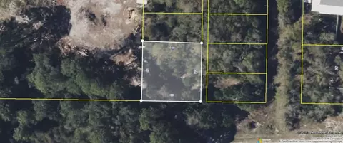 802 NW 804 Nw Third St, Carrabelle, FL 32322