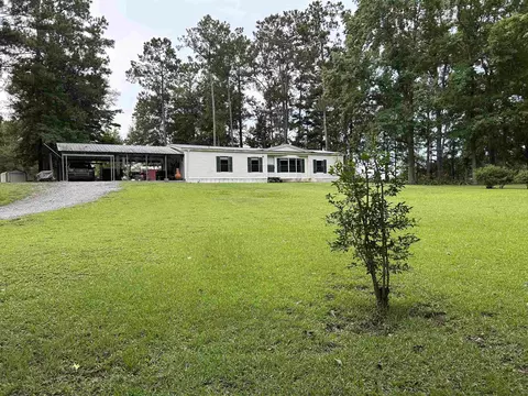 138 Bruce Rd, Havana, FL 32333