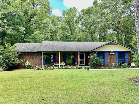 14200 Red Hawk Rd, Tallahassee, FL 32312