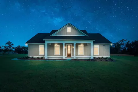 28 Sanctuary Dr, Monticello, FL 32344