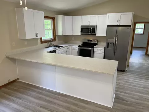 Kitchen - 63 Suwannee Ave, Panacea, FL 32346 photo 1 of 3