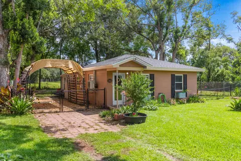 1426 Pepper Dr, Tallahassee, FL 32304