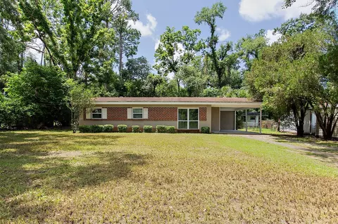 1929 Karen Ln, Tallahassee, FL 32304