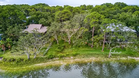 175 Harbor Cir, Alligator Point, FL 32346 photo 2