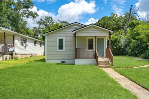 618 Dover St, Tallahassee, FL 32304