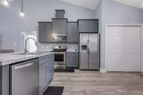 Kitchen - 491 Sand Pine Cir, Midway, FL 32343 photo 1 of 2