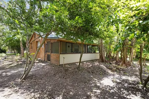 2056 N Sam Poppell Rd, Perry, FL 32347