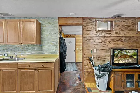 Entry Way - 2056 N Sam Poppell Rd, Perry, FL 32347 photo 1 of 1