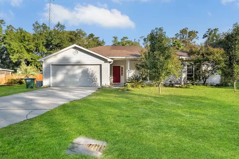 60 Hummingbird Ln, Crawfordville, FL 32327