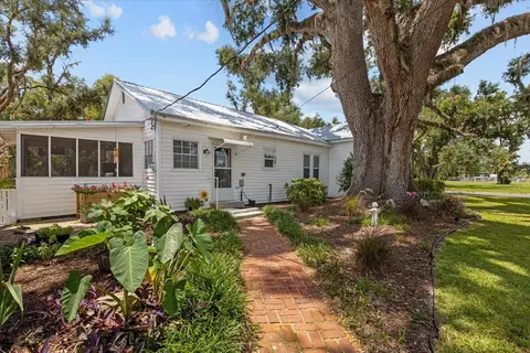 514 N Calhoun St, Perry, FL 32347 photo 7