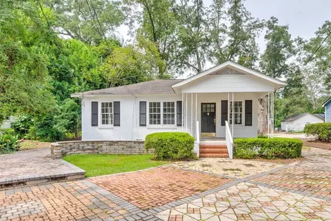 2062 Thomasville Rd, Tallahassee, FL 32308