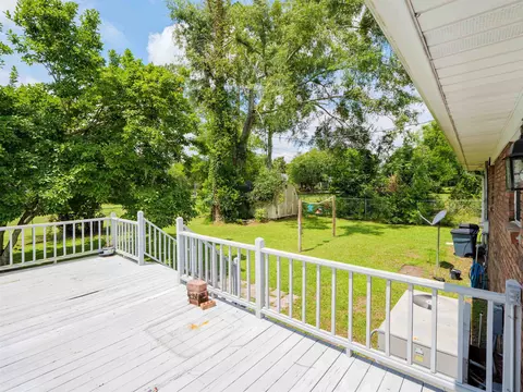 Exterior - 405 NW Whispering Pines Loop, Madison, FL 32340 photo 13 of 15
