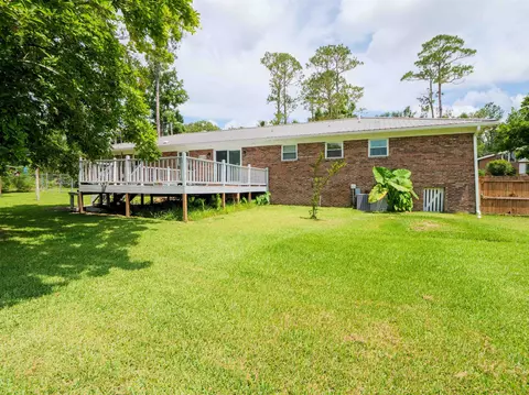 Exterior - 405 NW Whispering Pines Loop, Madison, FL 32340 photo 7 of 15