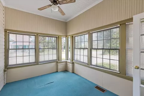 Exterior - 315 W Green St, Perry, FL 32347 photo 6 of 7