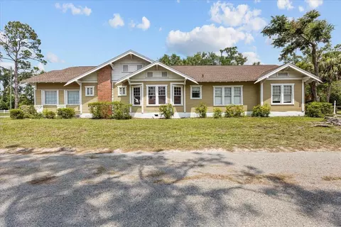 Exterior - 315 W Green St, Perry, FL 32347 photo 3 of 7