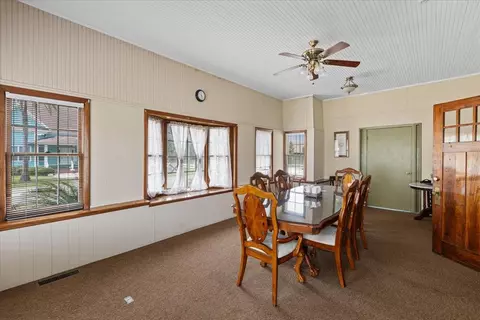 Dining - 315 W Green St, Perry, FL 32347 photo 2 of 4