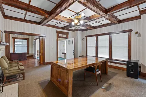 Dining - 315 W Green St, Perry, FL 32347 photo 1 of 4