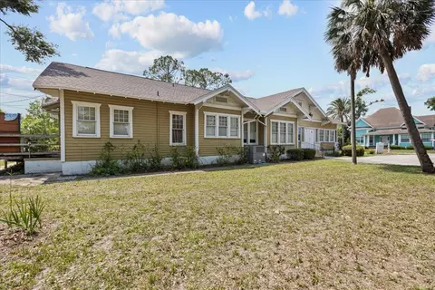 Exterior - 315 W Green St, Perry, FL 32347 photo 2 of 7