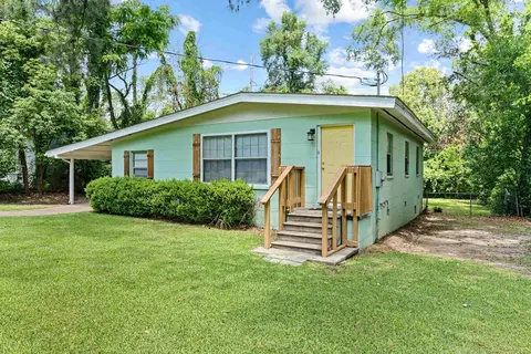 1658 Sharkey St, Tallahassee, FL 32304