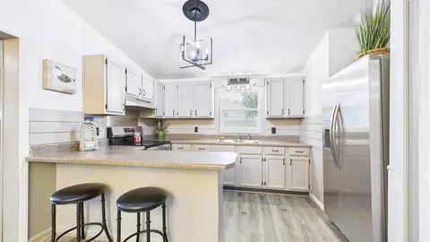 Kitchen - 1205 N Allen St, Perry, FL 32347 photo 1 of 3