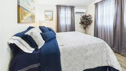 Bedroom - 1205 N Allen St, Perry, FL 32347 photo 5 of 6