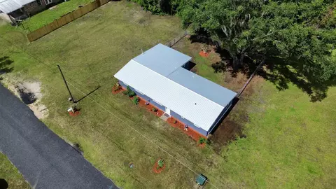 View/Area - 1205 N Allen St, Perry, FL 32347 photo 6 of 7