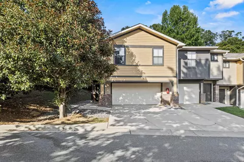 2300 Timber Oaks Ln #BLDG 1, Tallahassee, FL 32304
