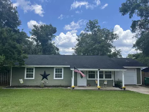 2217 Lake Heritage Dr, Tallahassee, FL 32311