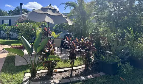 108 E Hillside Dr, Seffner, FL 33584 photo 14