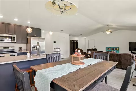 Dining - 11 Sand Pine Dr, Midway, FL 32343 photo 1 of 1