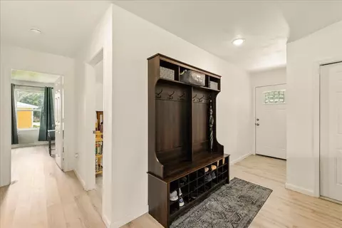 Entry Way - 11 Sand Pine Dr, Midway, FL 32343 photo 2 of 2