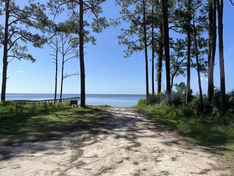 2176 E 98 Hwy, Carrabelle, FL 32322 photo 1