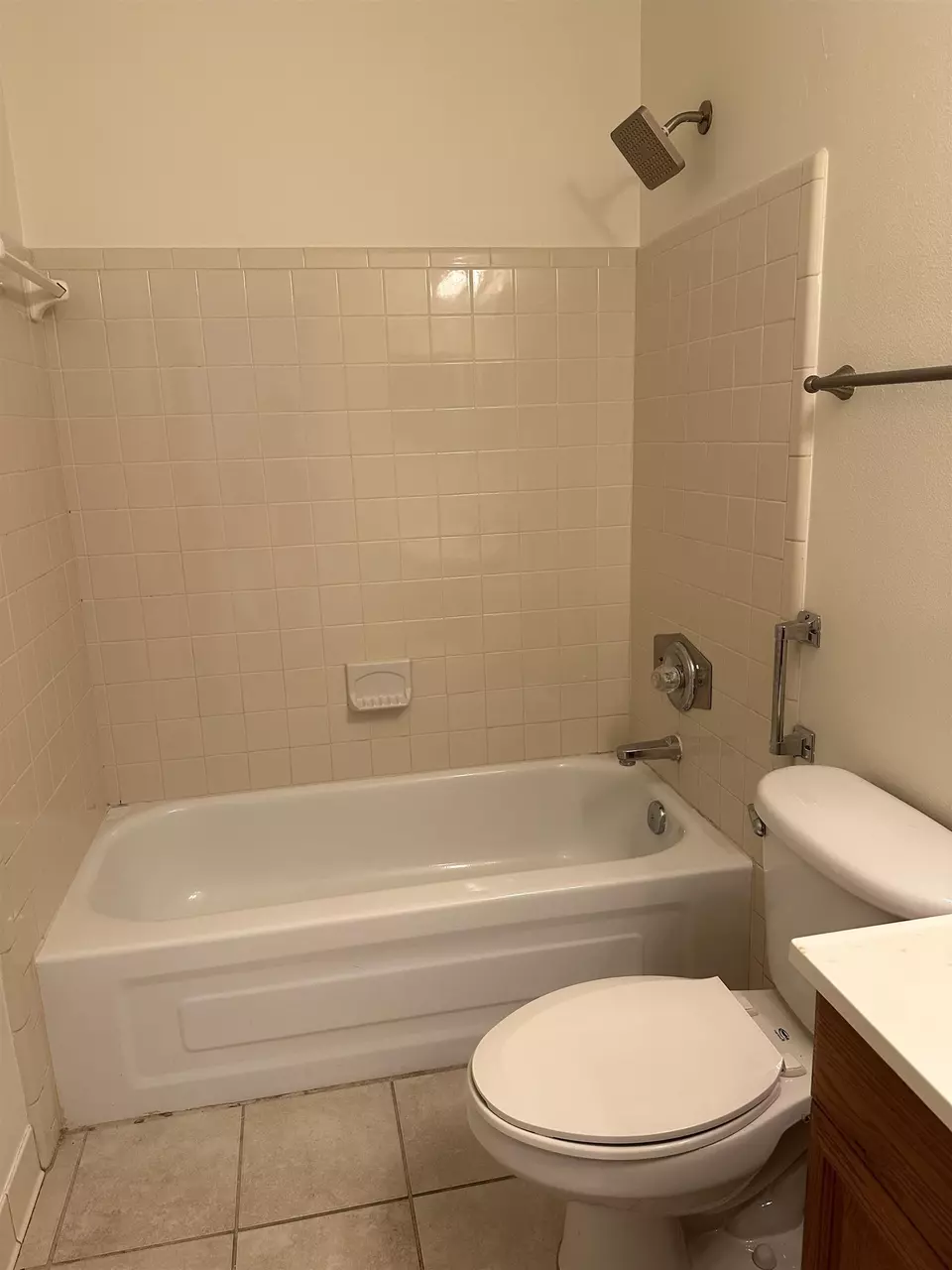 Bath - 6448 Joe Cotton Trl, Tallahassee, FL 32309 photo 1 of 2