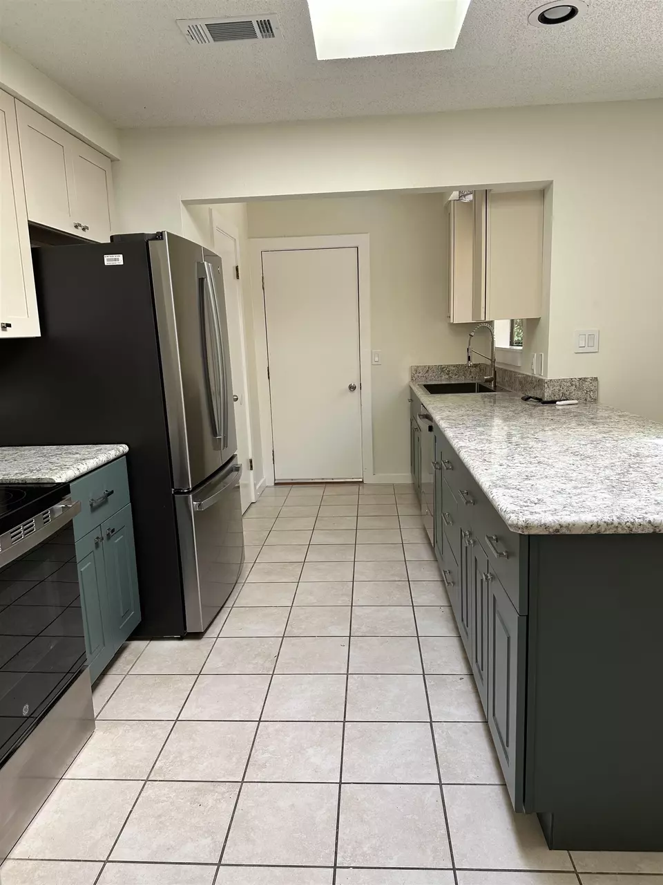 Kitchen - 6448 Joe Cotton Trl, Tallahassee, FL 32309 photo 2 of 3