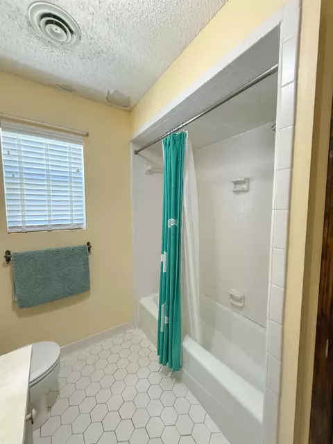 Bath - 1219 Alligator Dr, Alligator Point, FL 32346 photo 2 of 6