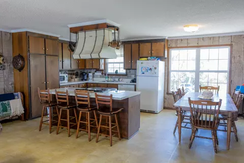 Kitchen - 1219 Alligator Dr, Alligator Point, FL 32346 photo 1 of 4