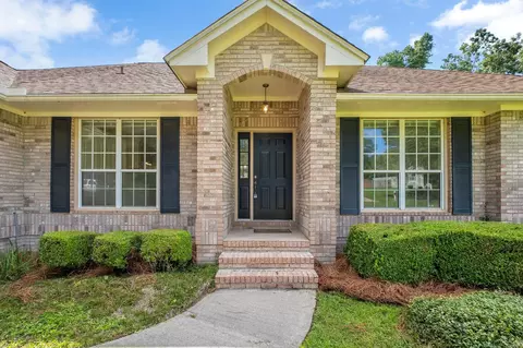 4010 Harpers Ferry Dr, Tallahassee, FL 32308
